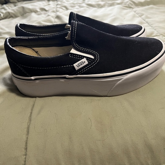 Vans Platform Slip On Tennis Shoes - Picture 1 of 6